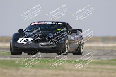 media/Oct-25-2025-CalClub SCCA (Sat) [[34c778dfbe]]/Group 3/Qualifying/
